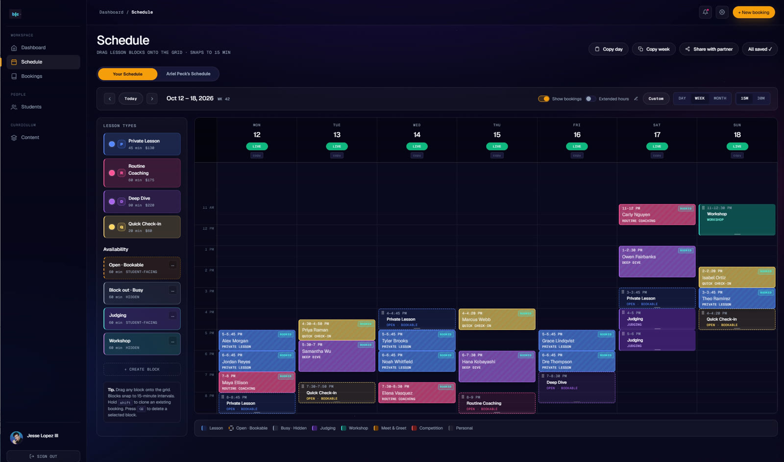 The BLC instructor schedule: a week of private lessons, coaching and open booking slots on a drag-and-drop grid
